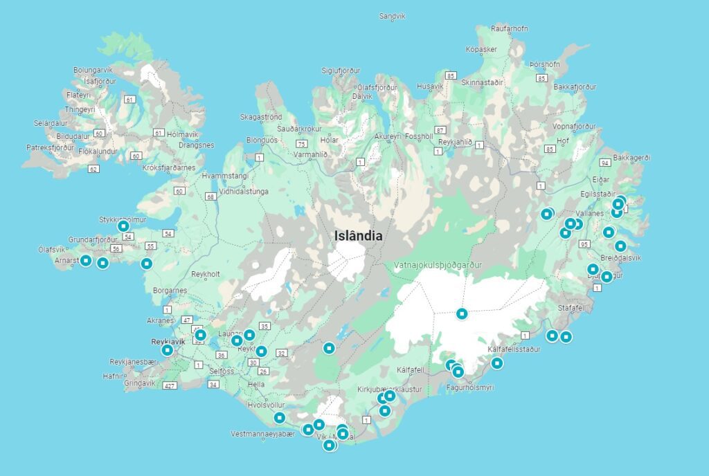 Mapa da Islândia com vários pontos marcados no google maps